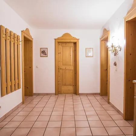 Apartment Aparthaus Bergfuehrer Harald Gleirscher