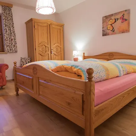 Aparthaus Bergfuehrer Harald Gleirscher Apartment Neustift im Stubaital